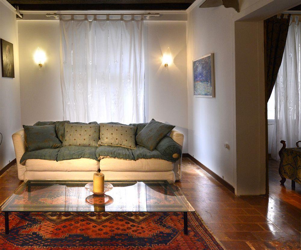 Appartamento Garden Ca' Rezzonico Venice Exterior photo