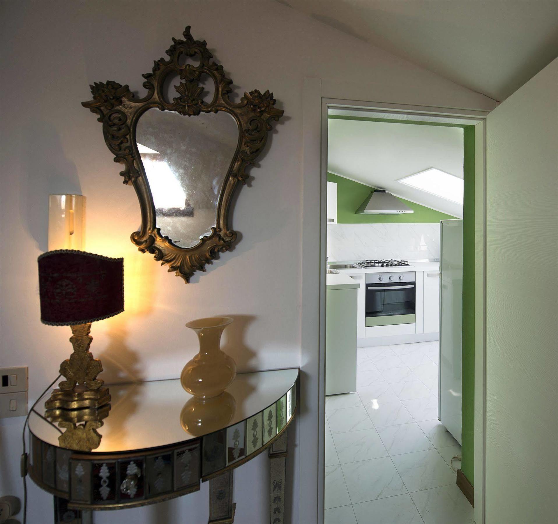 Appartamento Garden Ca' Rezzonico Venice Exterior photo