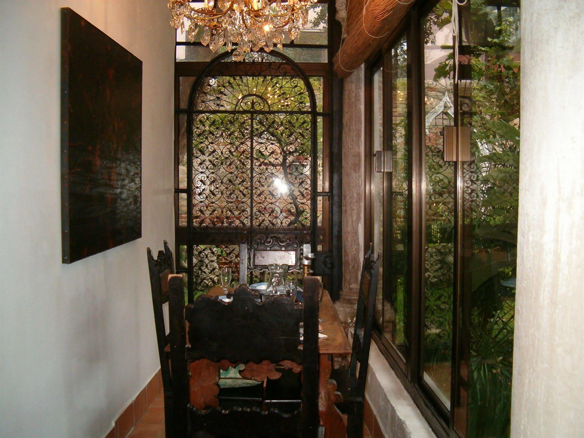 Appartamento Garden Ca' Rezzonico Venice Exterior photo